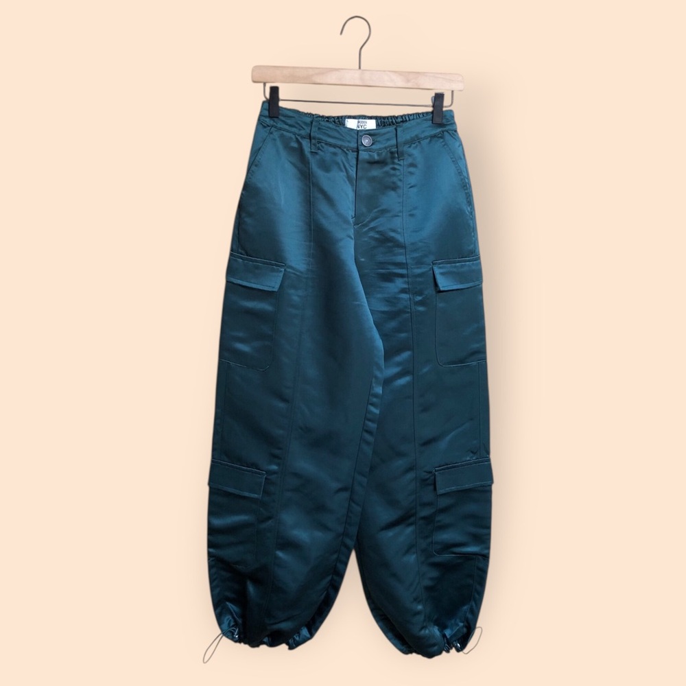 Madden NYC Satin Cargo Pants Junebug Emerald Green Oversized Trendy Women Small
